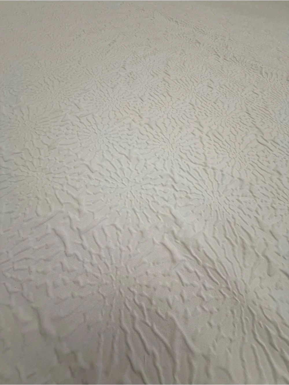 DKNY White Chrysanthemum King Duvet Cover + 2 King Shams